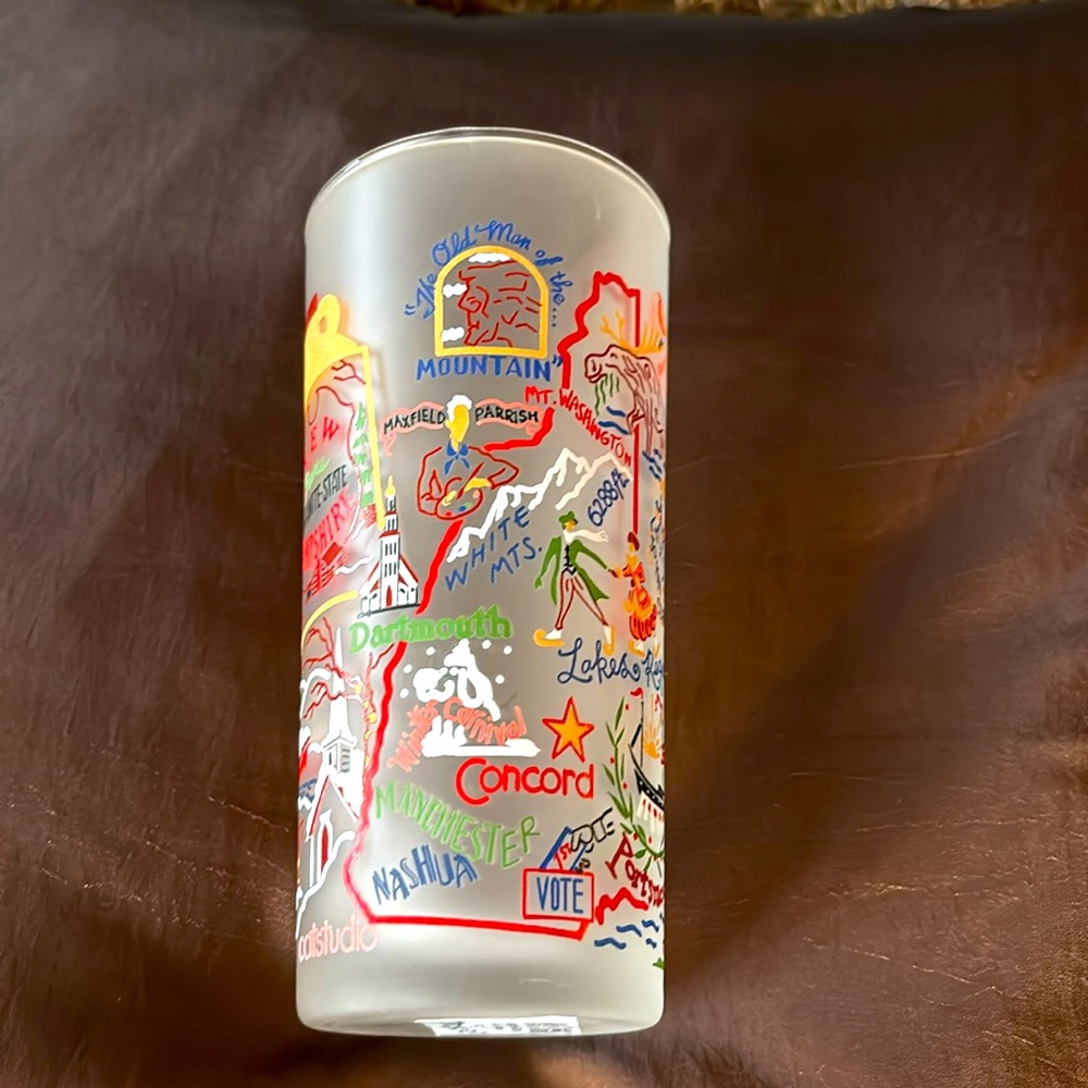 2011 Cat Studio New Hampshire Drinking Glass with tag
